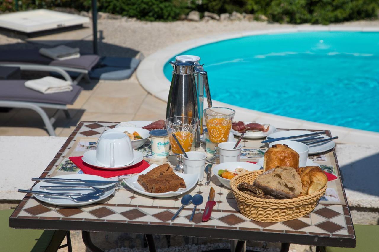 Domaine Des Pierres Blanches - Chambres D'Hotes Carlux 외부 사진